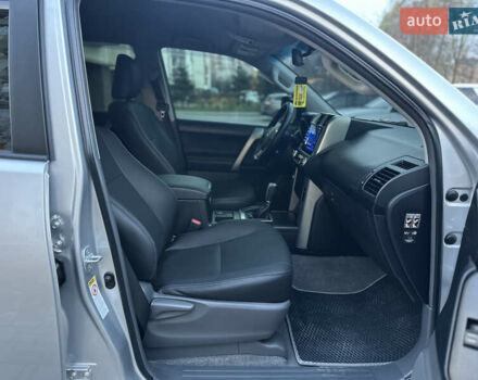 Серый Тойота Ленд Крузер Прадо, объемом двигателя 2.98 л и пробегом 225 тыс. км за 23999 $, фото 19 на Automoto.ua