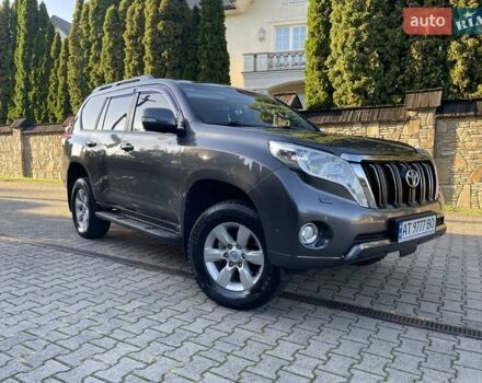 Серый Тойота Ленд Крузер Прадо, объемом двигателя 2.7 л и пробегом 238 тыс. км за 23558 $, фото 1 на Automoto.ua