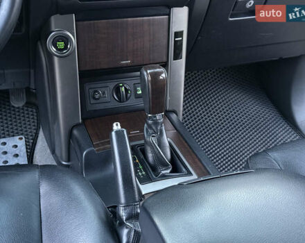 Серый Тойота Ленд Крузер Прадо, объемом двигателя 3 л и пробегом 259 тыс. км за 23500 $, фото 30 на Automoto.ua