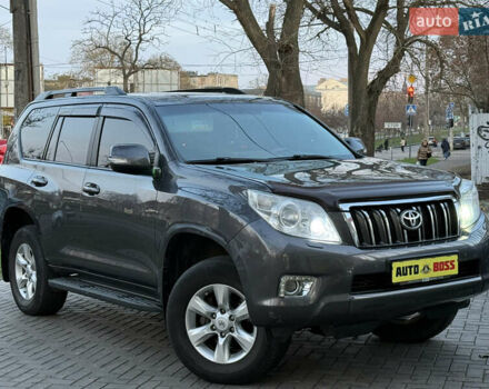 Серый Тойота Ленд Крузер Прадо, объемом двигателя 3 л и пробегом 259 тыс. км за 23500 $, фото 5 на Automoto.ua