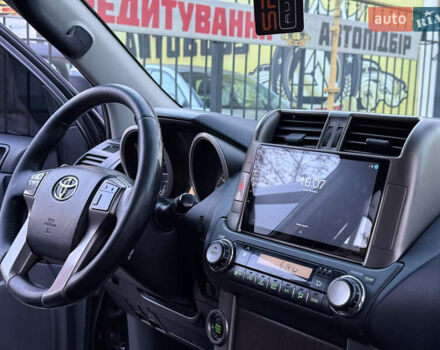 Серый Тойота Ленд Крузер Прадо, объемом двигателя 3 л и пробегом 259 тыс. км за 23500 $, фото 34 на Automoto.ua