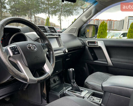 Серый Тойота Ленд Крузер Прадо, объемом двигателя 2.98 л и пробегом 126 тыс. км за 30800 $, фото 9 на Automoto.ua