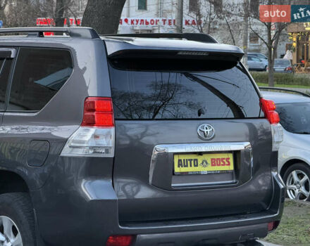 Серый Тойота Ленд Крузер Прадо, объемом двигателя 3 л и пробегом 259 тыс. км за 23500 $, фото 12 на Automoto.ua
