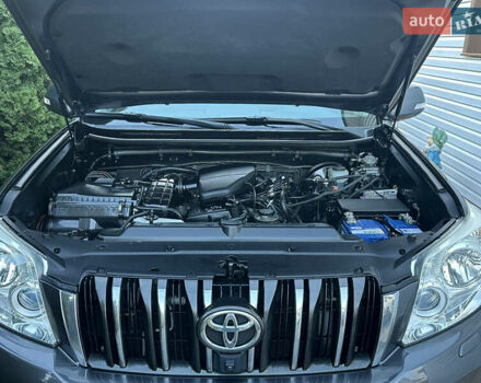 Серый Тойота Ленд Крузер Прадо, объемом двигателя 2.7 л и пробегом 173 тыс. км за 22900 $, фото 12 на Automoto.ua