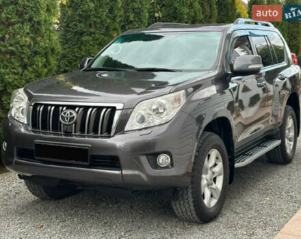Серый Тойота Ленд Крузер Прадо, объемом двигателя 2.7 л и пробегом 173 тыс. км за 22900 $, фото 5 на Automoto.ua