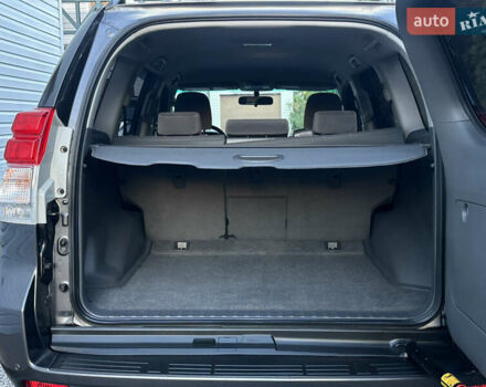 Серый Тойота Ленд Крузер Прадо, объемом двигателя 2.7 л и пробегом 173 тыс. км за 22900 $, фото 19 на Automoto.ua