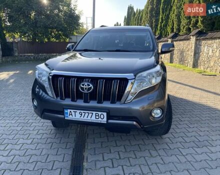 Серый Тойота Ленд Крузер Прадо, объемом двигателя 2.7 л и пробегом 238 тыс. км за 23558 $, фото 4 на Automoto.ua