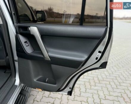 Сірий Тойота Ленд Крузер Прадо, об'ємом двигуна 2.98 л та пробігом 244 тис. км за 25500 $, фото 21 на Automoto.ua