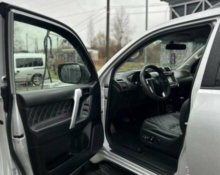 Серый Тойота Ленд Крузер Прадо, объемом двигателя 2.98 л и пробегом 242 тыс. км за 27300 $, фото 10 на Automoto.ua