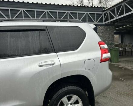 Серый Тойота Ленд Крузер Прадо, объемом двигателя 2.98 л и пробегом 242 тыс. км за 27300 $, фото 5 на Automoto.ua