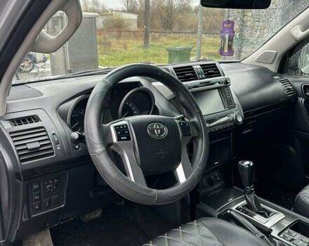 Серый Тойота Ленд Крузер Прадо, объемом двигателя 2.98 л и пробегом 242 тыс. км за 27300 $, фото 12 на Automoto.ua