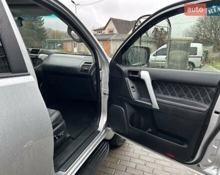 Серый Тойота Ленд Крузер Прадо, объемом двигателя 2.98 л и пробегом 242 тыс. км за 27300 $, фото 18 на Automoto.ua