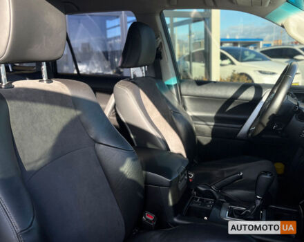 Серый Тойота Ленд Крузер Прадо, объемом двигателя 2.7 л и пробегом 197 тыс. км за 29290 $, фото 24 на Automoto.ua