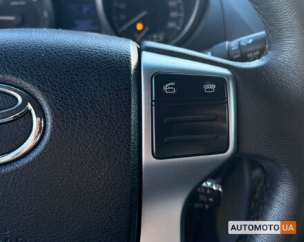 Серый Тойота Ленд Крузер Прадо, объемом двигателя 2.7 л и пробегом 197 тыс. км за 29290 $, фото 16 на Automoto.ua