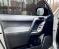 Серый Тойота Ленд Крузер Прадо, объемом двигателя 2.7 л и пробегом 170 тыс. км за 24999 $, фото 11 на Automoto.ua