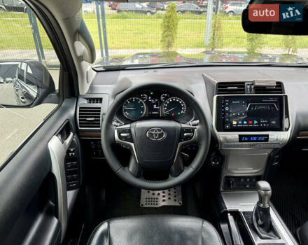 Серый Тойота Ленд Крузер Прадо, объемом двигателя 2.76 л и пробегом 125 тыс. км за 39950 $, фото 36 на Automoto.ua