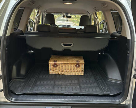 Сірий Тойота Ленд Крузер Прадо, об'ємом двигуна 2.76 л та пробігом 120 тис. км за 38100 $, фото 12 на Automoto.ua