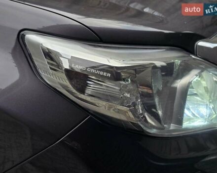 Сірий Тойота Ленд Крузер Прадо, об'ємом двигуна 2.7 л та пробігом 149 тис. км за 25499 $, фото 7 на Automoto.ua