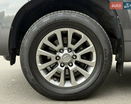 Серый Тойота Ленд Крузер Прадо, объемом двигателя 2.76 л и пробегом 125 тыс. км за 39950 $, фото 10 на Automoto.ua