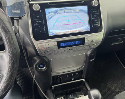 Серый Тойота Ленд Крузер Прадо, объемом двигателя 2.76 л и пробегом 242 тыс. км за 34000 $, фото 18 на Automoto.ua