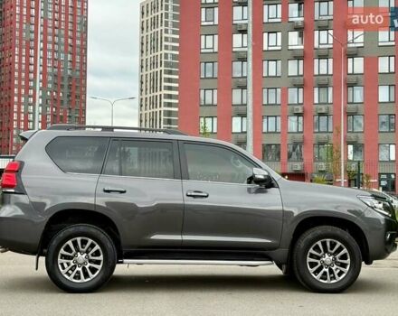 Серый Тойота Ленд Крузер Прадо, объемом двигателя 2.76 л и пробегом 125 тыс. км за 39950 $, фото 14 на Automoto.ua