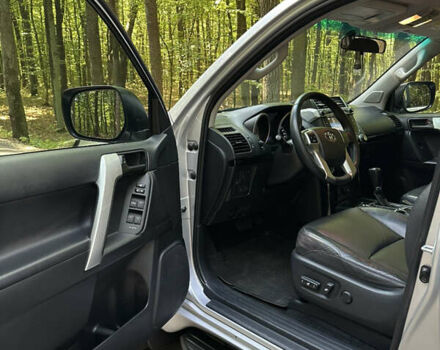 Сірий Тойота Ленд Крузер Прадо, об'ємом двигуна 2.76 л та пробігом 120 тис. км за 38100 $, фото 14 на Automoto.ua