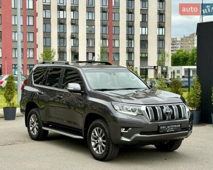 Серый Тойота Ленд Крузер Прадо, объемом двигателя 2.76 л и пробегом 125 тыс. км за 39950 $, фото 8 на Automoto.ua