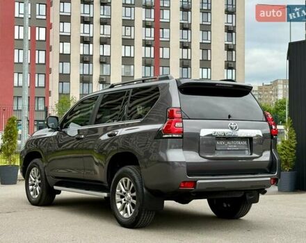 Серый Тойота Ленд Крузер Прадо, объемом двигателя 2.76 л и пробегом 125 тыс. км за 39950 $, фото 26 на Automoto.ua