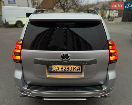 Серый Тойота Ленд Крузер Прадо, объемом двигателя 2.8 л и пробегом 144 тыс. км за 37000 $, фото 13 на Automoto.ua