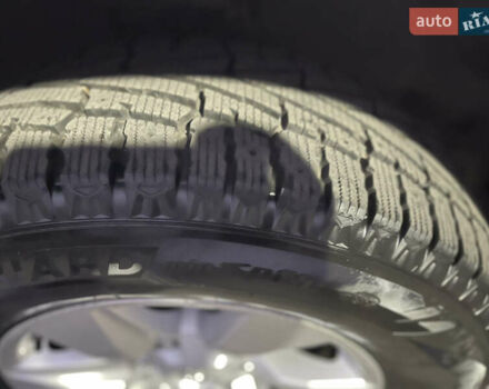 Серый Тойота Ленд Крузер Прадо, объемом двигателя 2.8 л и пробегом 144 тыс. км за 37000 $, фото 26 на Automoto.ua