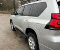 Серый Тойота Ленд Крузер Прадо, объемом двигателя 2.76 л и пробегом 145 тыс. км за 36500 $, фото 13 на Automoto.ua