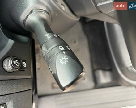 Серый Тойота Ленд Крузер Прадо, объемом двигателя 2.76 л и пробегом 145 тыс. км за 36500 $, фото 39 на Automoto.ua