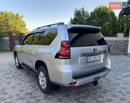 Серый Тойота Ленд Крузер Прадо, объемом двигателя 2.75 л и пробегом 90 тыс. км за 38000 $, фото 6 на Automoto.ua