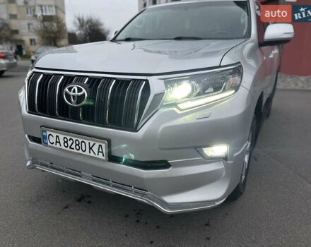 Серый Тойота Ленд Крузер Прадо, объемом двигателя 2.8 л и пробегом 144 тыс. км за 37000 $, фото 3 на Automoto.ua