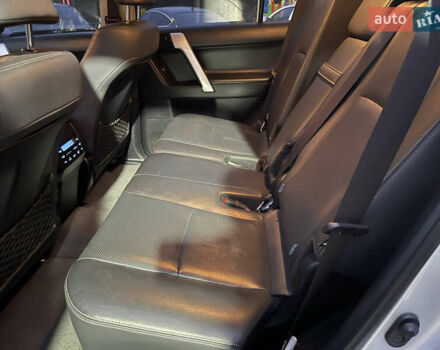 Серый Тойота Ленд Крузер Прадо, объемом двигателя 2.8 л и пробегом 144 тыс. км за 37000 $, фото 32 на Automoto.ua