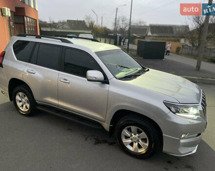 Серый Тойота Ленд Крузер Прадо, объемом двигателя 2.8 л и пробегом 144 тыс. км за 37000 $, фото 19 на Automoto.ua