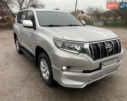 Серый Тойота Ленд Крузер Прадо, объемом двигателя 2.76 л и пробегом 145 тыс. км за 36500 $, фото 4 на Automoto.ua