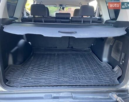 Серый Тойота Ленд Крузер Прадо, объемом двигателя 2.75 л и пробегом 90 тыс. км за 38000 $, фото 14 на Automoto.ua