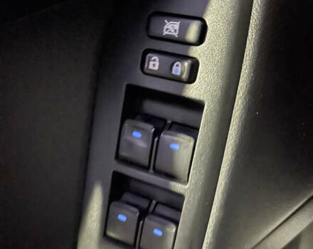 Серый Тойота Ленд Крузер Прадо, объемом двигателя 2.8 л и пробегом 144 тыс. км за 37000 $, фото 37 на Automoto.ua