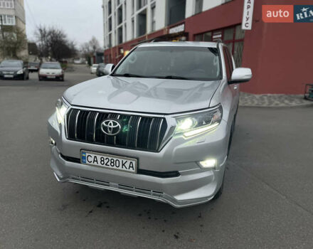 Серый Тойота Ленд Крузер Прадо, объемом двигателя 2.8 л и пробегом 144 тыс. км за 37000 $, фото 2 на Automoto.ua