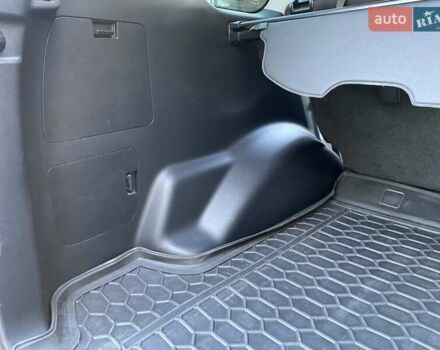 Серый Тойота Ленд Крузер Прадо, объемом двигателя 2.75 л и пробегом 90 тыс. км за 38000 $, фото 16 на Automoto.ua