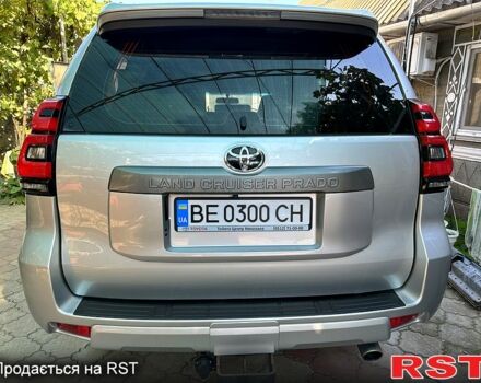 Серый Тойота Ленд Крузер Прадо, объемом двигателя 2.8 л и пробегом 190 тыс. км за 35000 $, фото 4 на Automoto.ua