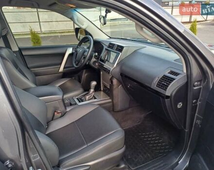 Сірий Тойота Ленд Крузер Прадо, об'ємом двигуна 2.69 л та пробігом 114 тис. км за 29900 $, фото 18 на Automoto.ua