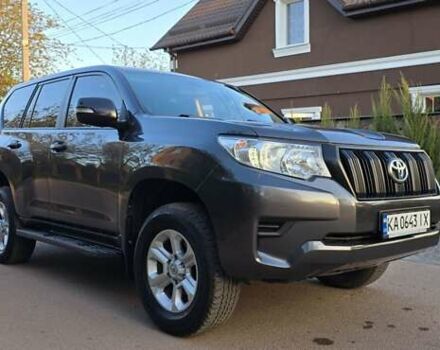 Сірий Тойота Ленд Крузер Прадо, об'ємом двигуна 2.69 л та пробігом 120 тис. км за 27790 $, фото 8 на Automoto.ua