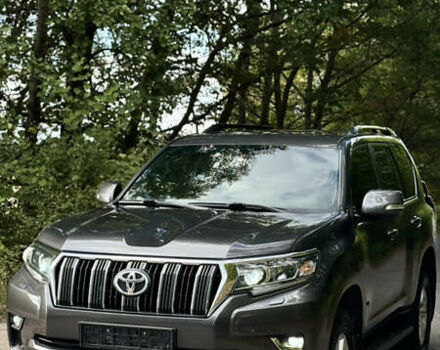 Серый Тойота Ленд Крузер Прадо, объемом двигателя 2.8 л и пробегом 174 тыс. км за 39000 $, фото 9 на Automoto.ua