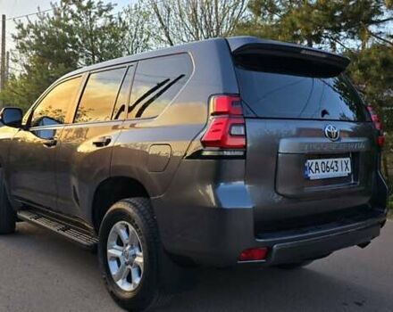 Сірий Тойота Ленд Крузер Прадо, об'ємом двигуна 2.69 л та пробігом 120 тис. км за 27790 $, фото 4 на Automoto.ua