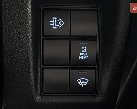 Сірий Тойота Ленд Крузер Прадо, об'ємом двигуна 2.75 л та пробігом 58 тис. км за 38252 $, фото 32 на Automoto.ua