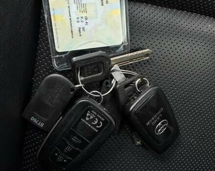 Сірий Тойота Ленд Крузер Прадо, об'ємом двигуна 3.96 л та пробігом 142 тис. км за 34913 $, фото 13 на Automoto.ua