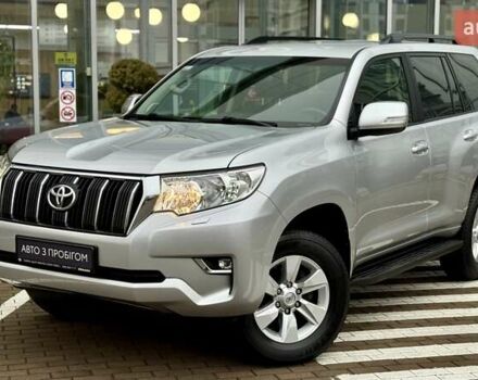 Сірий Тойота Ленд Крузер Прадо, об'ємом двигуна 2.75 л та пробігом 58 тис. км за 38252 $, фото 1 на Automoto.ua