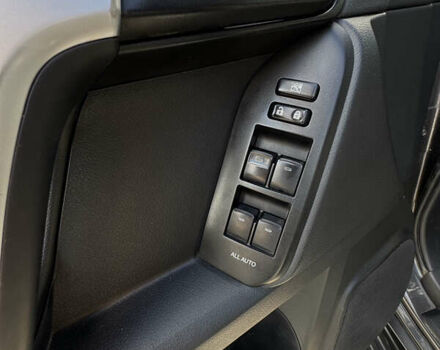 Серый Тойота Ленд Крузер Прадо, объемом двигателя 2.8 л и пробегом 174 тыс. км за 39000 $, фото 29 на Automoto.ua